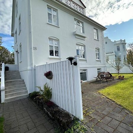 Beautiful 2 Bedroom Apartment Downtown Reykjavík Eksteriør billede